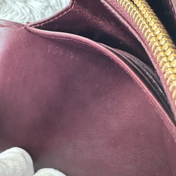 Louis Vuitton Monogram Vernis WALLET - Picture 7 of 14